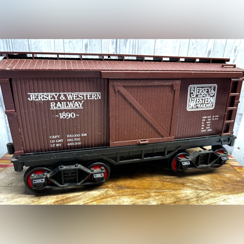 Vintage 80's Jim Beam Train Box
Car Empty Decanter Jersey
Western Railway